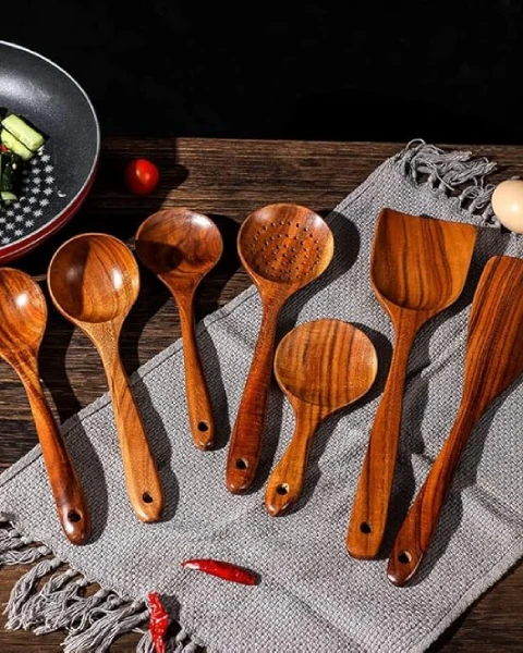 Conjunto de Utensílios em Madeira Teak - 7 Peças